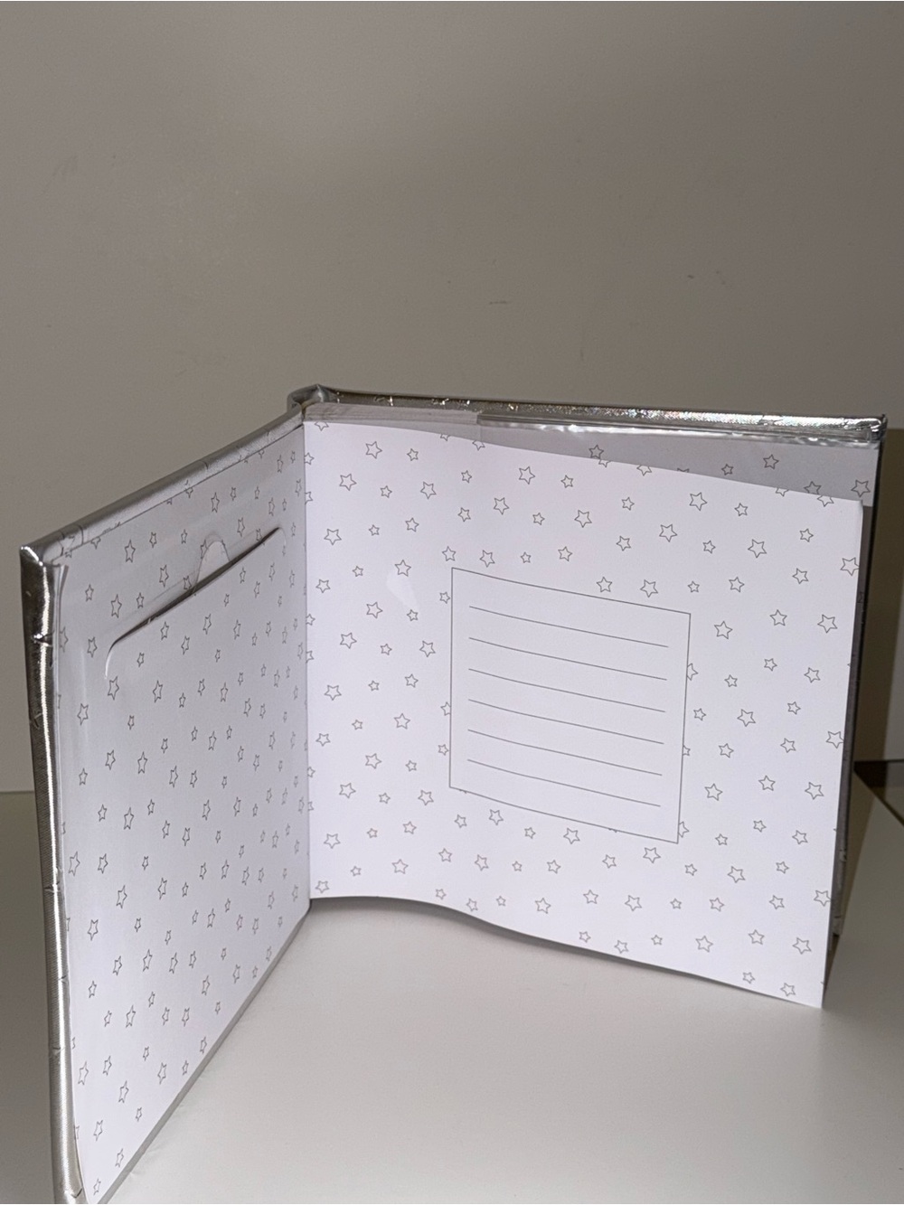 Silver Star-Embossed Picture Frame Album 200 6” x 4” photos - Picture 3 of 7